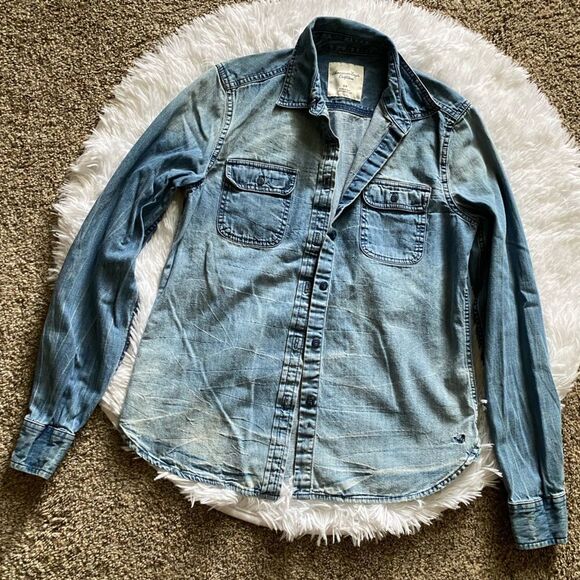 American Eagle Denim Top Button Down Womens Size Small - Picture 1 of 5